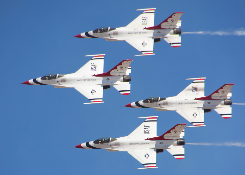 Air Force NEW 2015 Vectren Dayton Air Show USAF Thunderbirds Lapel Pin U.S 
