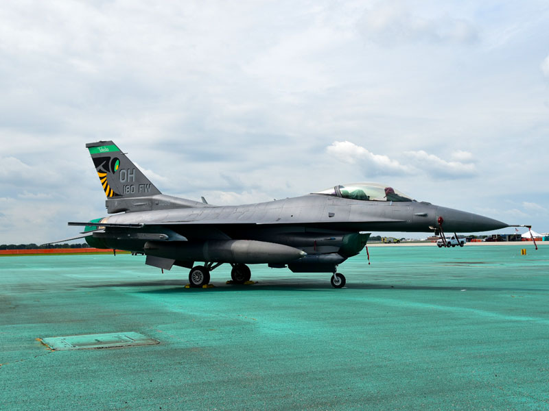 F16ohio F-16 Fighting Falcon (x2) Ohio Air National Guard
