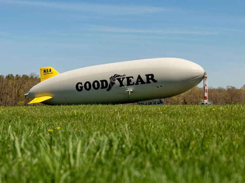 blimp Goodyear Blimp